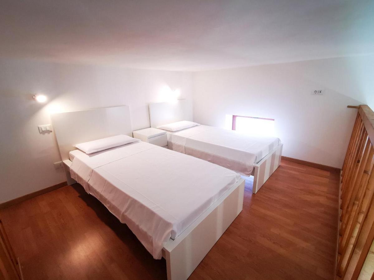 Guru House B&B Apartments ミラッツォ エクステリア 写真