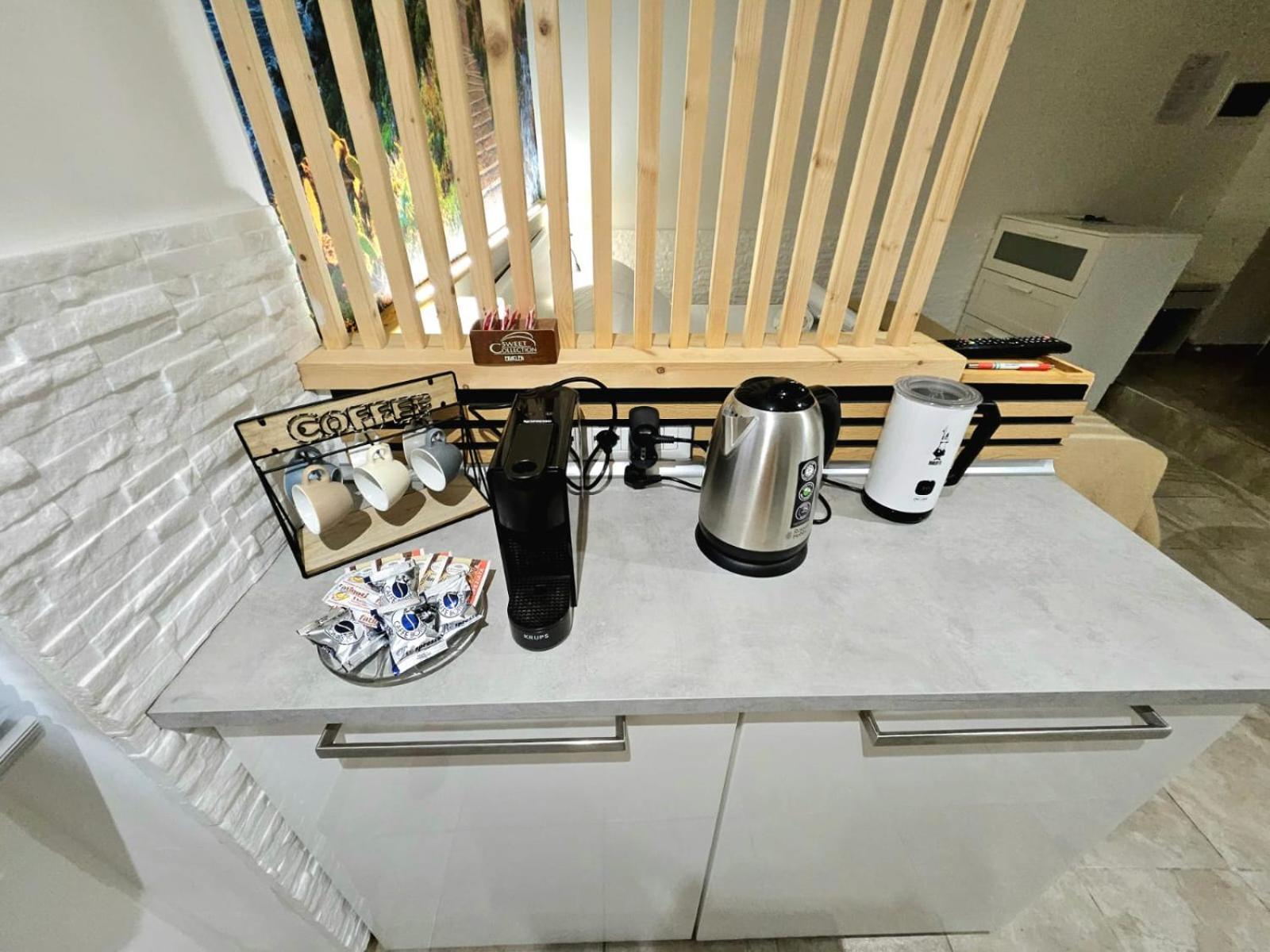 Guru House B&B Apartments ミラッツォ エクステリア 写真